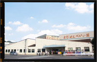 ���т���ׂ��̗� ���l�{�X�̊O��